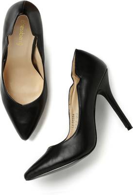 Dressberry Women Black Heels