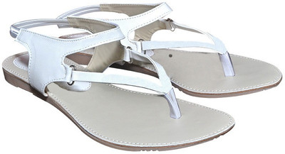 

Port Women White Flats