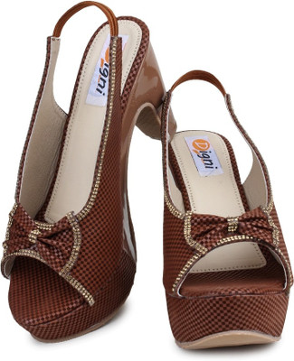 

Digni Women Tan Heels