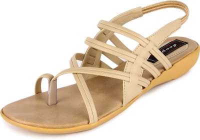

Shooz Women Cream Wedges