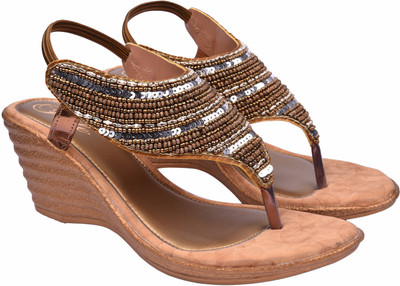 

Jade Women Brown Wedges