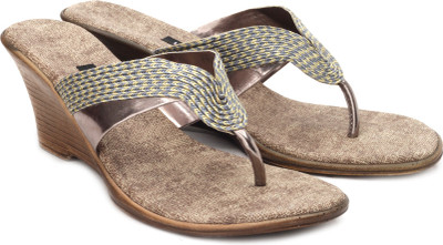 

Inc.5 Women Gun Metal Wedges