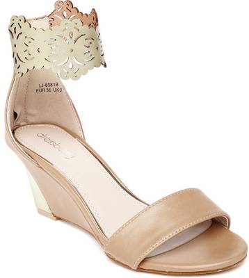 Dressberry Women Black Heels