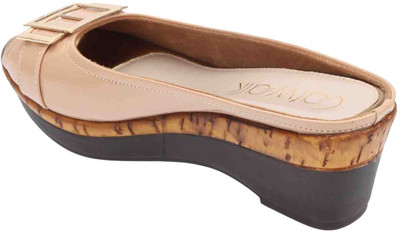 

Catwalk Women NUDE Heels