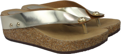 

Inc.5 Women GOLD Wedges