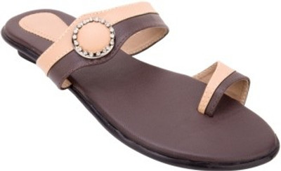 

Footrendz Women Beige Flats