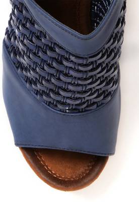 Dressberry Women Navy Heels