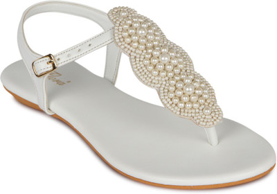 

Flora Women 02, White Flats
