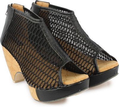

Moonwalk Women Black Heels