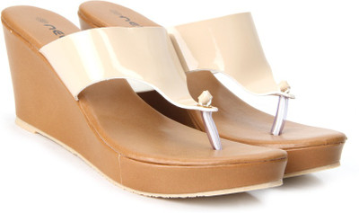 

Nell Women WHITE Wedges