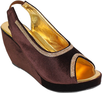 

Bellafoz Women Brown Wedges