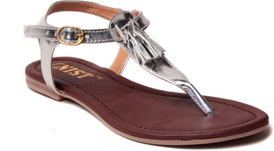 

Gnist Women Silver Flats