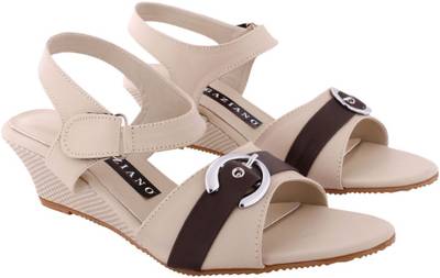 Gaziano Women Beige Heels