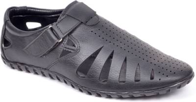 Peponi Men Brown Sandals