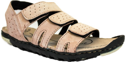 

Promenade Men Beige Sandals