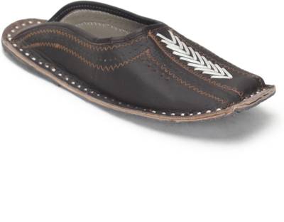 Paduki Men White Sandals