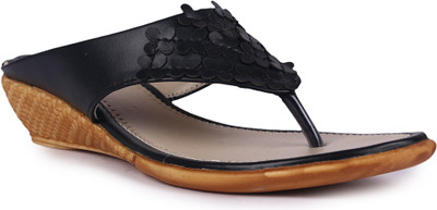 

DJH Women Black Flats