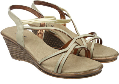 

Inc.5 Women BEIGE Wedges