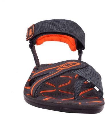 Shrills Men grey Sandals