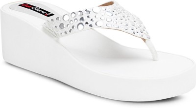 

Get Glamr Girls Wedges(White