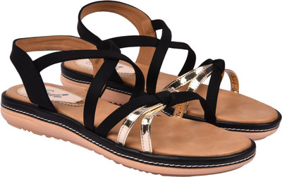 

Jade Women Black Flats