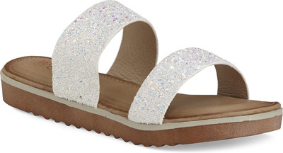

Vero Couture Women White Flats