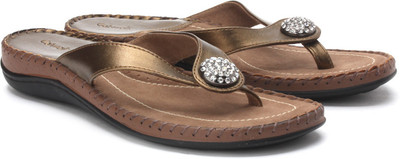 

Catwalk Women Bronze Flats