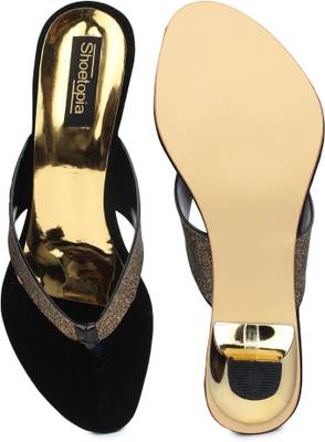 Shoetopia Women White Heels