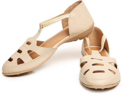 

Bare Soles Women beige Sandals