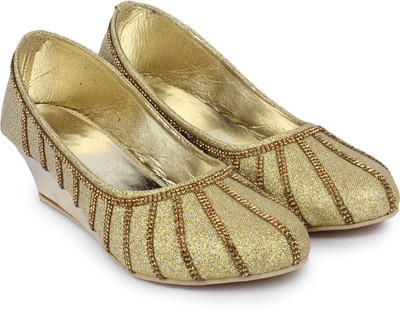 

Bonzer Women Gold Wedges
