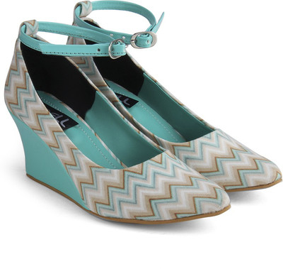 

Nell Women GREEN Wedges