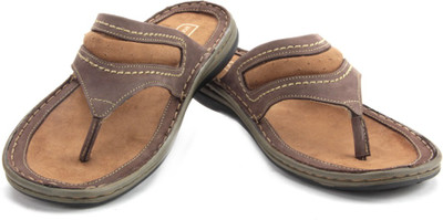 

Woodland Men Brown Casual