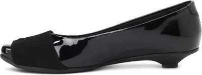 

Catwalk Women BLACK Flats