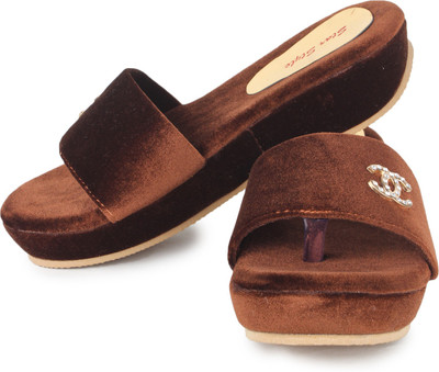 

Star Style Women Brown Flats