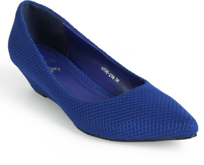 

Jade Women Blue Wedges