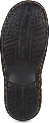 Adreno Men Tan Sandals