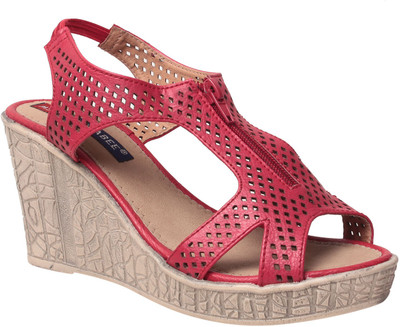 MSC Women Red Wedges