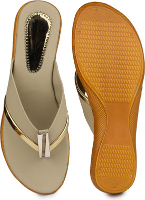 

Bonzer Women Beige Wedges