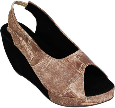 

Bellafoz Women Brown Wedges