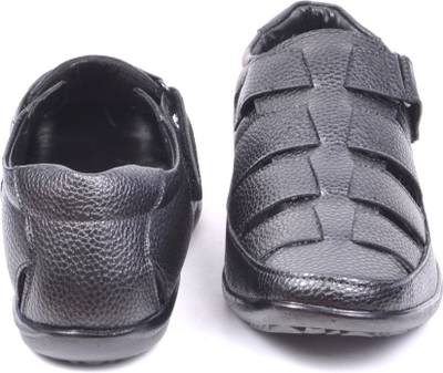 Peponi Men Brown Sandals