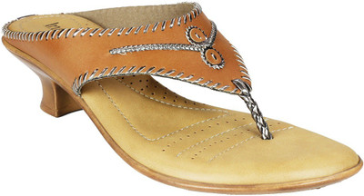 

Inc.5 Women TAN Heels