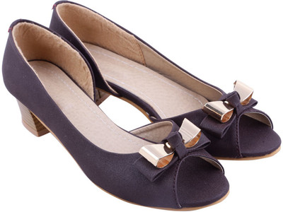 

Adorn Women Brown Heels