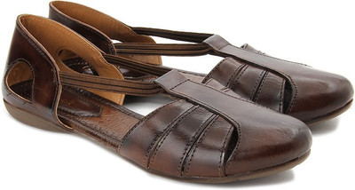 

Catwalk Women BROWN Flats