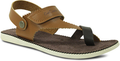 

Get Glamr Men Tan Casual