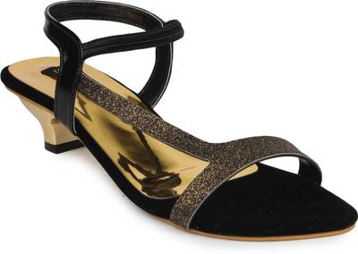 Shoetopia Women White Heels