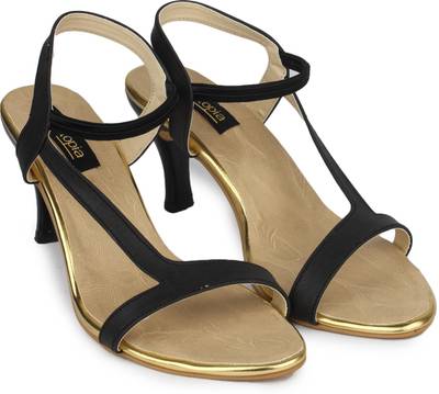 Shoetopia Women White Heels