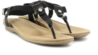 

Inc.5 Women Black Flats
