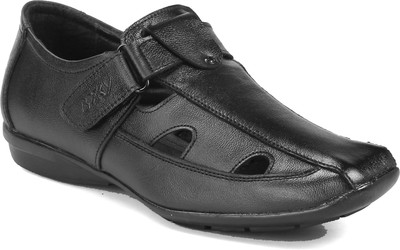 

Bxxy Men Black Sandals