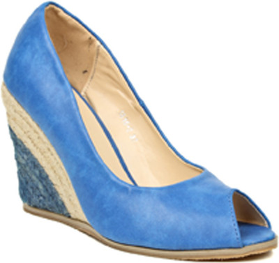 

Bruno Manetti Women Blue Wedges