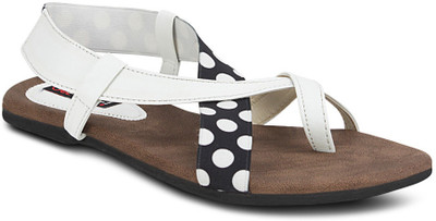 

Get Glamr Girls Flats(White